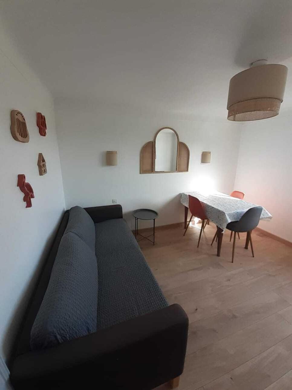 Two-Bedroom Apartment City View